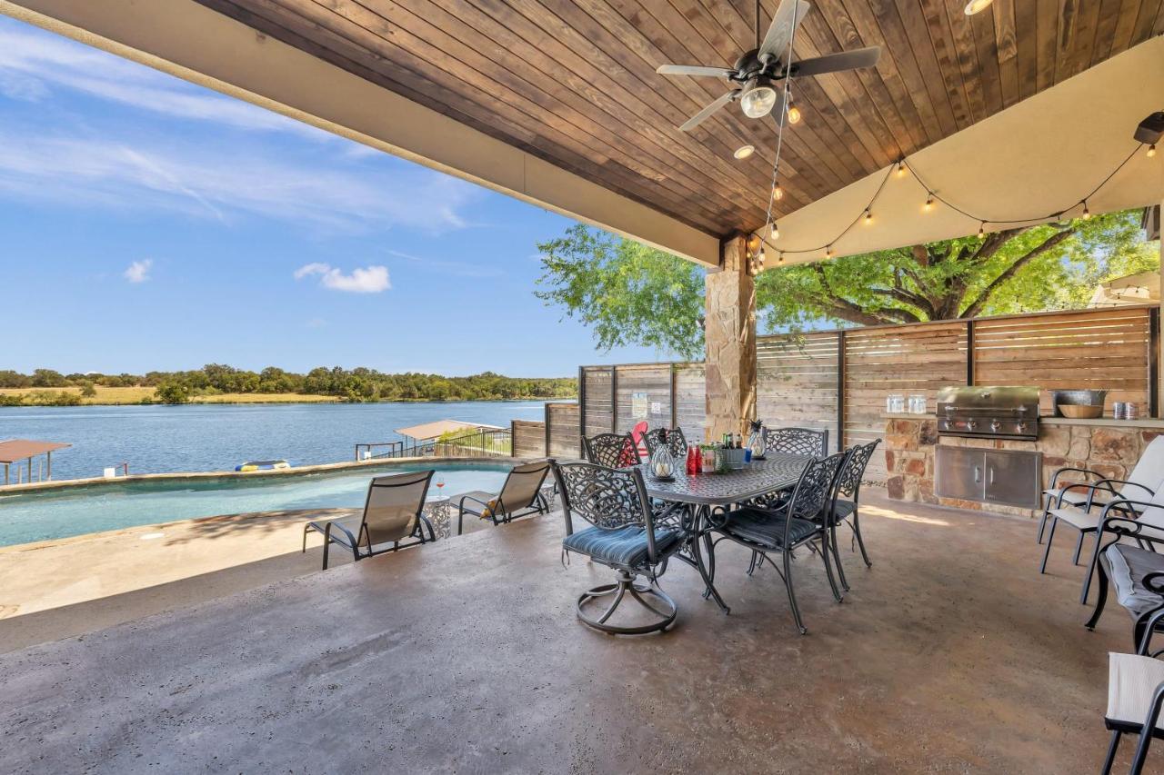 119 Christopher Concierge Services Available Kingsland Exterior foto