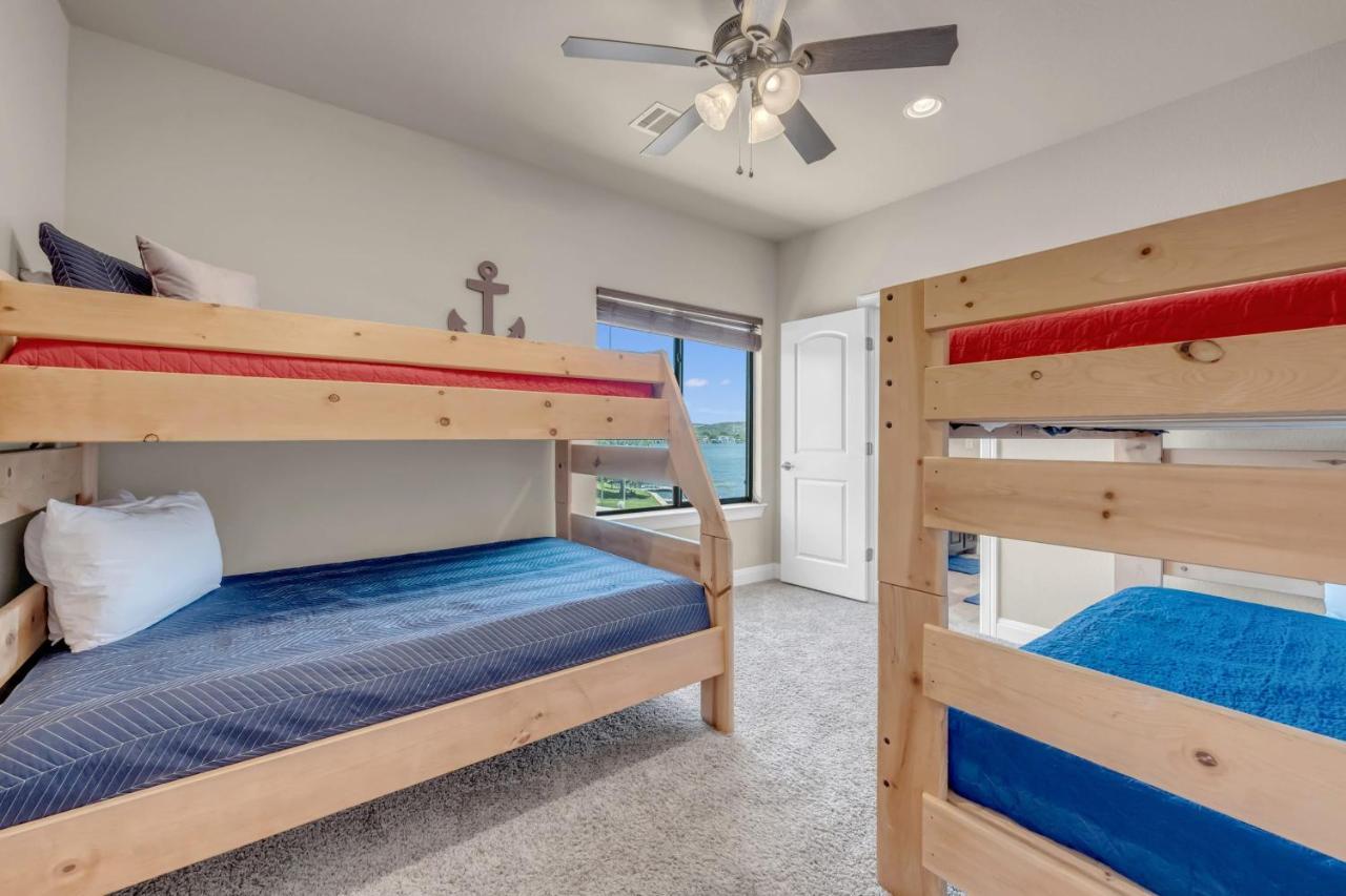 119 Christopher Concierge Services Available Kingsland Exterior foto