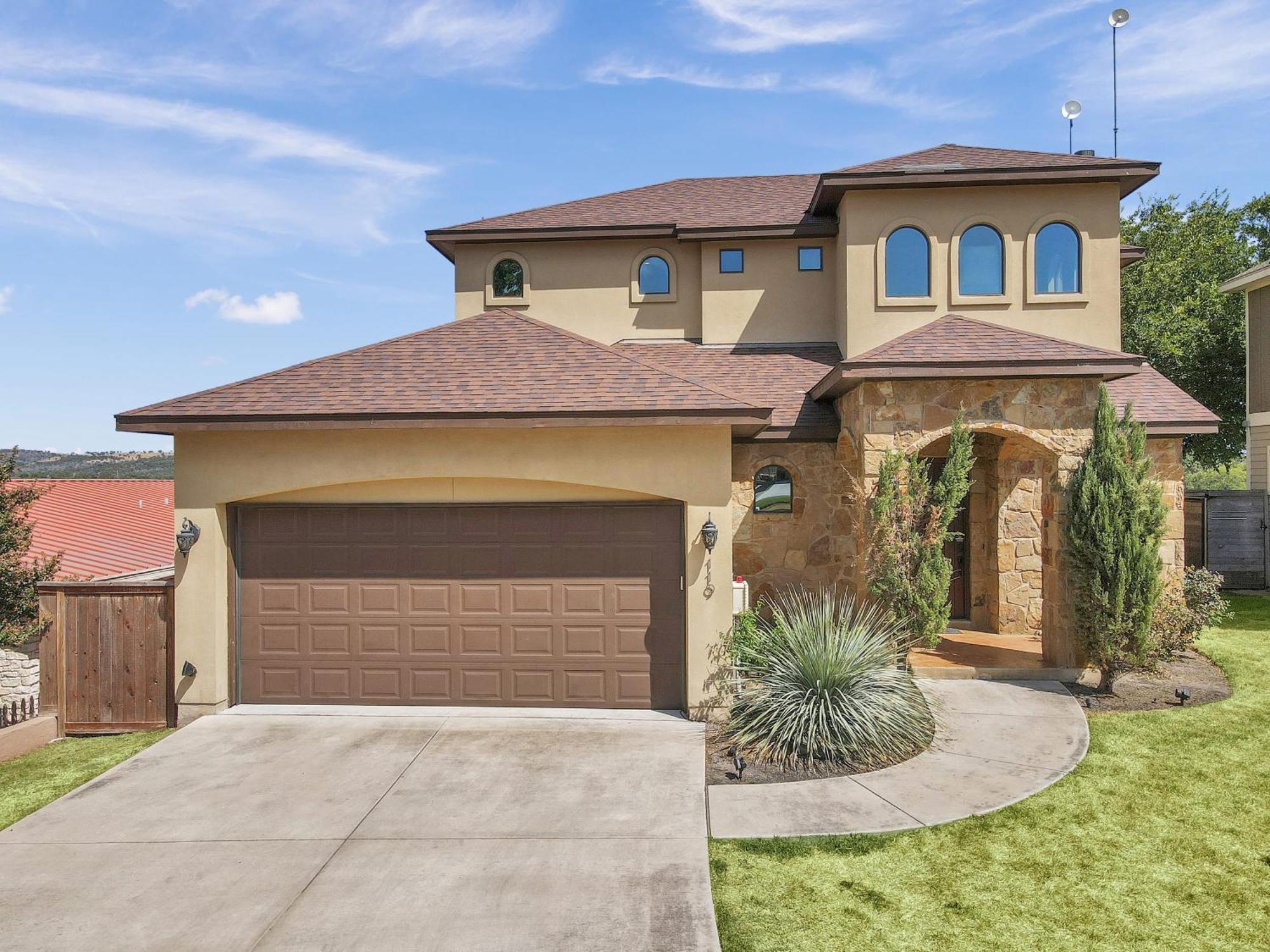 119 Christopher Concierge Services Available Kingsland Exterior foto